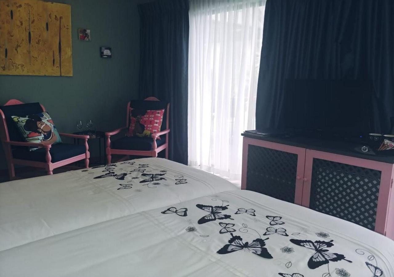 เดอ วิงเกอร์ด วิจ์แลนด์ ลอดจ์ Hotel พาร์ล ภายนอก รูปภาพ