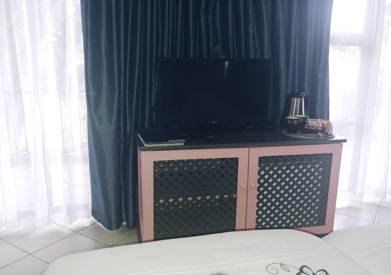 เดอ วิงเกอร์ด วิจ์แลนด์ ลอดจ์ Hotel พาร์ล ภายนอก รูปภาพ